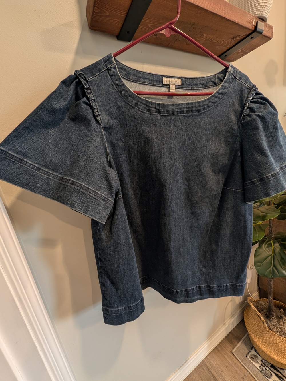 crown & ivy Dark Blue Denim Puff-Sleeve Tee